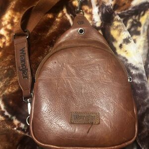 Wrangler Brown Leather Belt Bag with Vintage Texture conceal carry